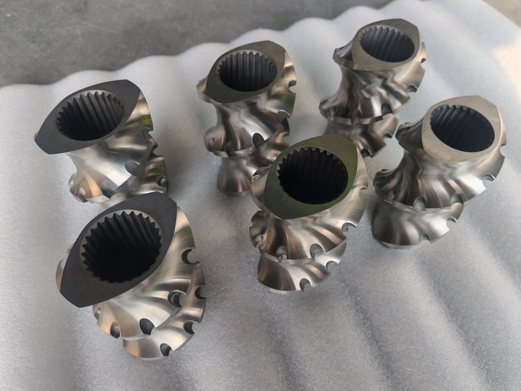 آلة البثق ذات اللولب المزدوج عناصر لولبية فائقة للخلط والنقل للحصول على نتائج دقيقة