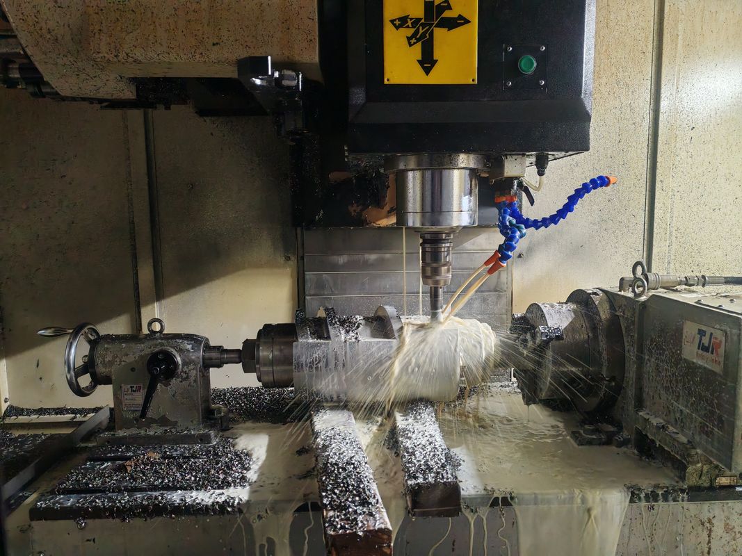 قطع غيار رمح الطارد PP PE POM PVC PET لآلات البلاستيك ذات الدوران المشترك