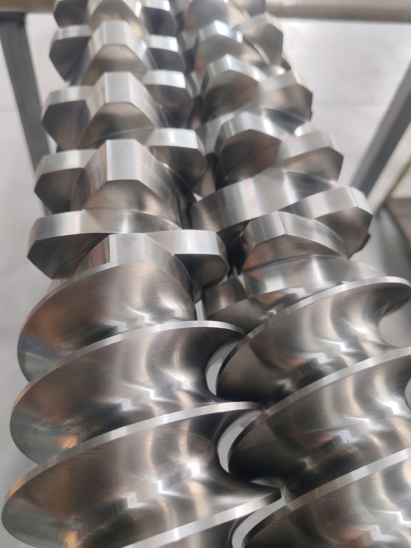 STS 95 عناصر المسمار مع شهادة ISO 9001 وخيارات مخصصة