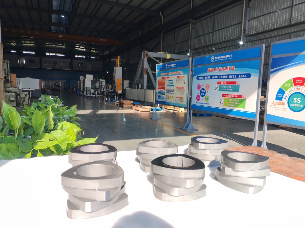 SZK 250 عناصر المسامير المزدوجة مع شهادة ISO 9001 وخيارات مخصصة